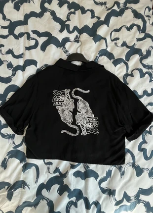 Camicia top nera grunge Bershka, brand: Bershka, condizioni: Ottime, taglia: XS / IT 38 / EU 34, €4.00, €4.90 include la Protezione acquisti