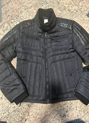 Blouson homme moncler épaules cuir, marque: Moncler, état: Très bon état, taille: M, 180,00 €, 189,70 € Protection acheteurs incluse