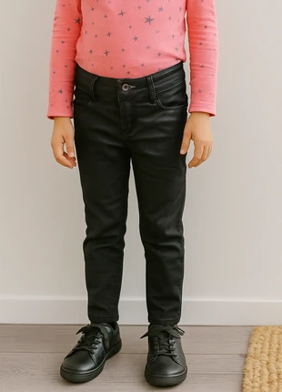 Pantalon Ikks enfants 5 ans, marke: IKKS, zustand: Sehr gut, größe: 5 Jahre / 110, 4,00 €, 4,90 € inklusive Vinted-Käuferschutz