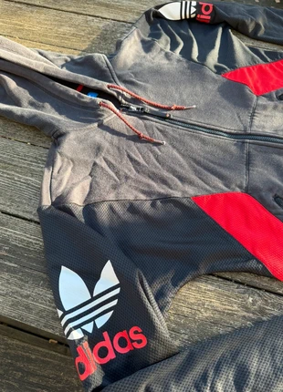 Veste adidas Vintage Y2K, marque: adidas, état: Bon état, taille: M, 25,00 €, 26,95 € Protection acheteurs incluse