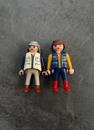 Playmobil pêcheurs aventuriers vintage lot 2 figurines bleu jaune accessoires, marke: Playmobil, zustand: Sehr gut, größe: 3 Jahre / 98, 4,00 €, 4,90 € beinhaltet Vinted-Käuferschutz Pro