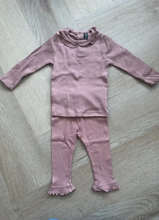 Setje, brand: Wibra, condizioni: Buone, taglia: 3-6 mesi / 62 cm, €2.50, €3.33 include la Protezione acquisti