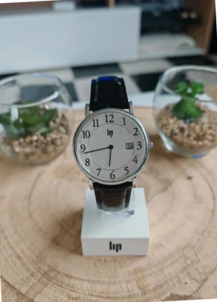 Montre vintage LIP style 1024632-31 dateur Hommes, marque: LIP, état: Très bon état, taille: 30–38 mm, 69,90 €, 74,10 € Protection acheteurs (Pro) incluse