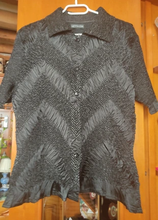 Chemisier noir, marke: Laetitia Star, zustand: Sehr gut, größe: XXL / 44 / 16, 3,00 €, 3,85 € inklusive Vinted-Käuferschutz