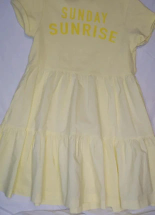 Estupendo Vestido preadolescente, marque: Zara, état: Très bon état, taille: 11 ans / 146 cm, 6,00 €, 7,00 € Protection acheteurs incluse