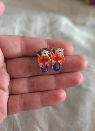Boucles d’oreilles tongs drapeau Angleterre – Claire’s – Enfant – Bon état, merk: Claire's, staat: Goed, € 1,00, € 1,75 inclusief Kopersbescherming