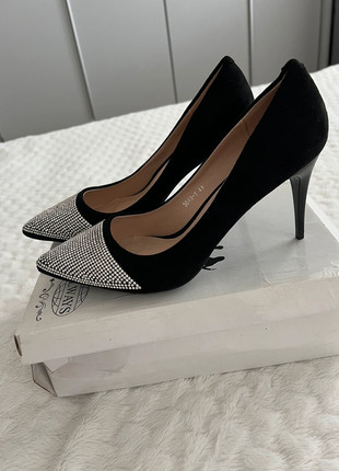 Pumps mit Strasssteinen, marque: Always, état: Neuf avec étiquette, taille: 41, 3,00 €, 3,85 € Protection acheteurs incluse