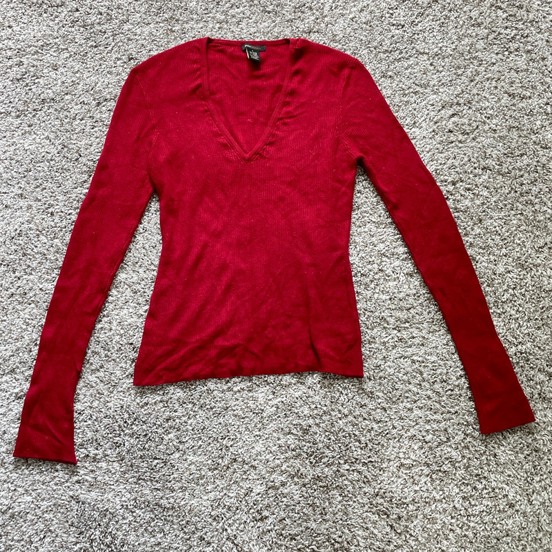 BCBG Maxazria Women’s Long Sleeve Knit Sweater Pullover V-neck Red Size L 1