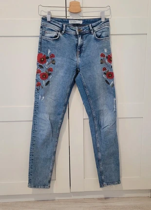 Vaquero flores, marque: Zara, état: Très bon état, taille: XS / 34 / 6, 5,00 €, 5,95 € Protection acheteurs incluse