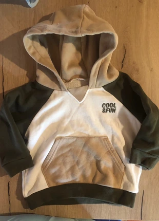 Sweat capuche bébé garçon, merk: Gémo, staat: Goed, maat: 9-12 maanden / 74 cm, € 2,00, € 2,80 inclusief Kopersbescherming