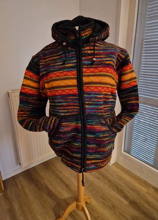 Authentieke Handgebreide Wollen Jas uit Nepal - Uniseks, état: Neuf sans étiquette, taille: XL / 42 / 14, 89,95 €, 95,15 € Protection acheteurs incluse