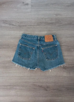 π Short En Jean Levi's 501 Vintage Bleu Taille 14 ans        15300625, brand: Levi's, condizioni: Ottime, taglia: 14 anni / 164 cm, β¬15.00, β¬16.45 include la Protezione acquisti Pro