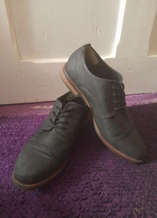 Chaussure classique femme, marque: My B, état: Très bon état, taille: 38, 7,00 €, 8,05 € Protection acheteurs incluse