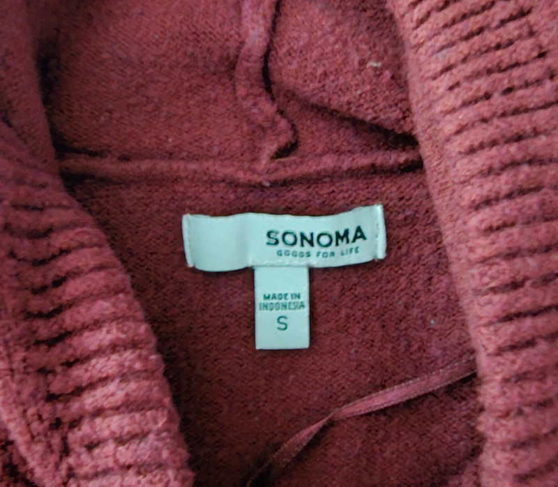 Sonoma maroon hooded sweater 2