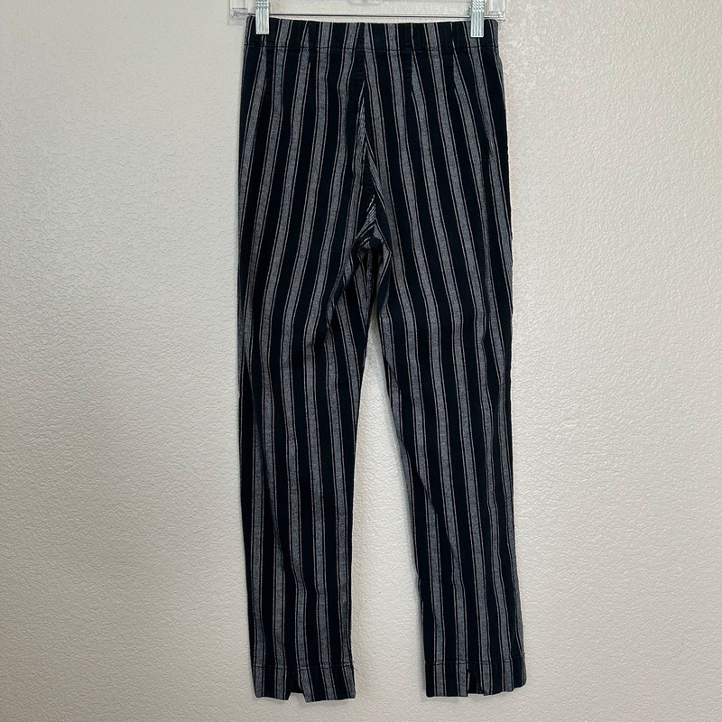 Brandy Melville 100% Cotton Black White Striped Cropped Pants 5