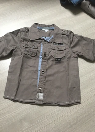 Chemise , merk: Kimbaloo, staat: Heel goed, maat: 9-12 maanden / 74 cm, € 1,00, € 1,75 inclusief Kopersbescherming