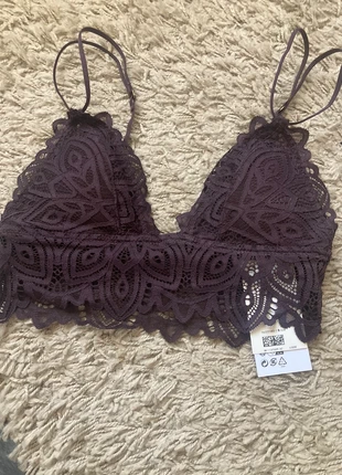 Soutien gorge sans armature en dentelle, brand: H&M, condition: New with tags, size: XS, €6.00, €7.00 includes Buyer Protection
