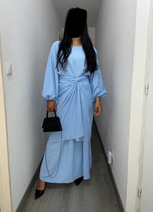 Ensemble robe et cape bleu ciel, zustand: Sehr gut, größe: Einheitsgröße, 28,00 €, 30,10 € inklusive Vinted-Käuferschutz