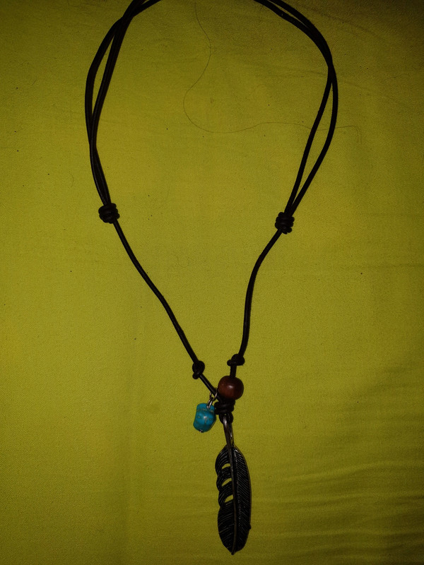 Collier plume  1