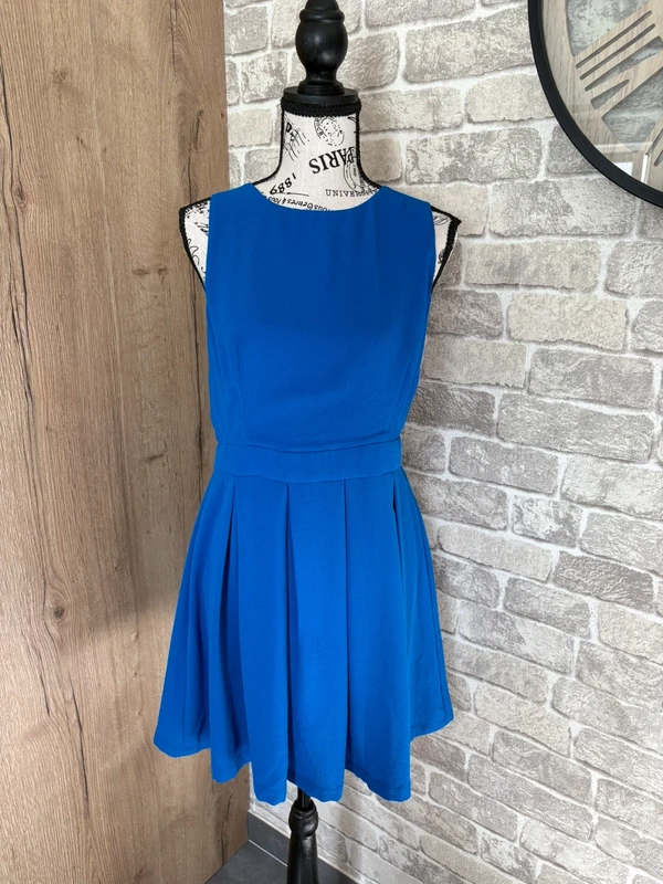 Robe patineuse chic taille L