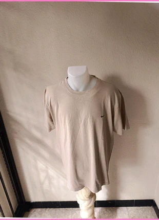 Tshirt Nike Authentique - Beige - Taille XL - Bon État, brand: Nike, condition: Good, size: XL, €12.00, €13.30 includes Buyer Protection