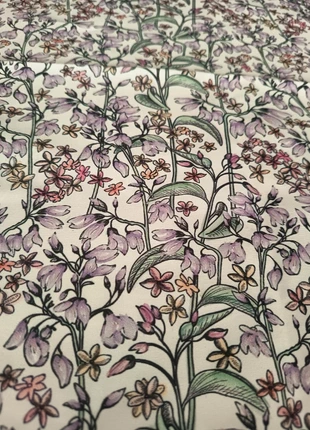 Tissu campanules, marque: TISSU, état: Très bon état, 3,00 €, 3,85 € Protection acheteurs (Pro) incluse