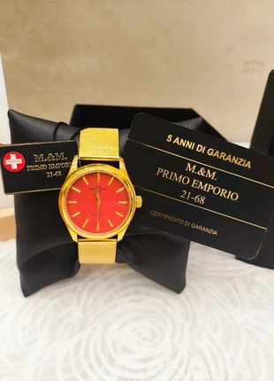 Orologio Primo Emporio unisex colore oro e quadrante rosso, marca: Primo Emporio, estado: Nuevo con etiquetas, tamaño: 30–38 mm, 45,00 €, 47,95 € Protección al comprador incluida