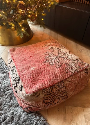 Marokkaanse berber poef, staat: Heel goed, € 50,00, € 53,20 inclusief Kopersbescherming