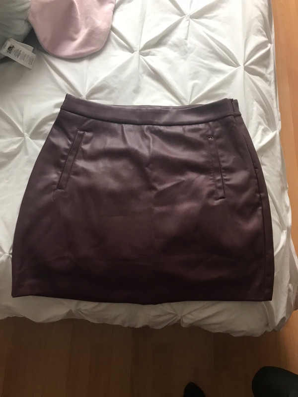 Jupe Bordeaux similicuir pull and beau taille L 1