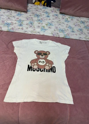 T-shirt bianca con stampa orsetto – Taglia M, marke: METROPOLITAN, zustand: Sehr gut, größe: M / 38 / 10, 2,99 €, 3,84 € inklusive Vinted-Käuferschutz