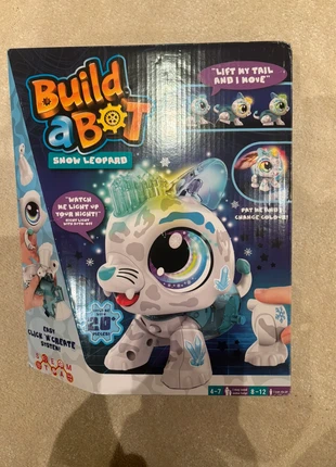 Build a bot Snow leopard, brand: Leopard, condition: New with tags, size: One size, £10.00, £11.10 includes Buyer Protection
