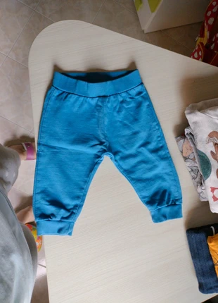 Pantalone blu tuta, brand: Blukids, condizioni: Discrete, taglia: 6-9 mesi / 68 cm, €1.00, €1.75 include la Protezione acquisti