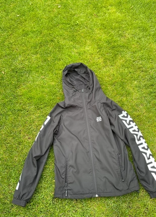 XPLCT Reflective Jacket – Size M, marca: XPLCT Studios, estado: Satisfatório, tamanho: M, €20.00, €21.70 inclui Proteção do Comprador