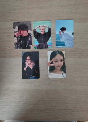 Pc de bts(V et Jungkook),ro woon,dpr ian,soojin, condizioni: Nuovo senza cartellino, €1.00, €1.75 include la Protezione acquisti