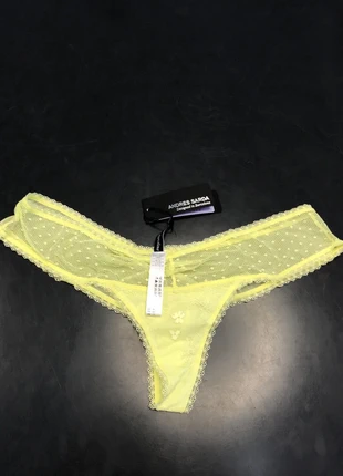 Andres Sarda dames slips, merk: Andres Sarda, staat: Nieuw met prijskaartje, maat: XL / 42 / 14, € 17,50, € 19,08 inclusief Kopersbescherming