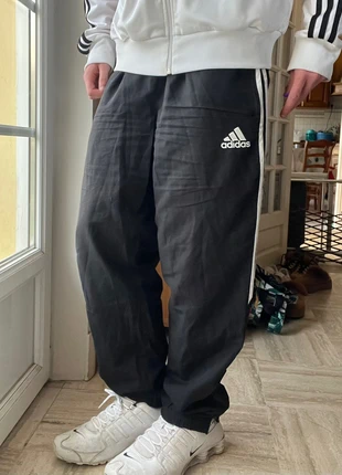 Trackpant Adidas Vintage Nylon 90s, marke: adidas, zustand: Sehr gut, größe: S, 16,00 €, 17,50 € inklusive Vinted-Käuferschutz