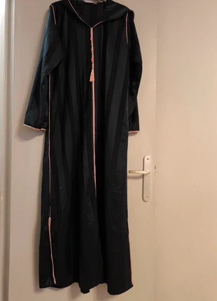 Djellaba femme, brand: Femme, condition: Very good, size: XL / 42 / 14, €10.50, €11.73 includes Buyer Protection