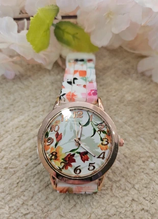 Montre femme fleuri 🌸 taille unique, marca: Tendance, estado: Muy bueno, tamaño: Talla única, 10,99 €, 12,24 € Protección al comprador Pro incluida