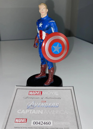 Figurine Bouclier Captain America Shield - EAGLEMOSS