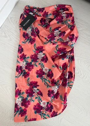 Bloemen rok, merk: PrettyLittleThing, staat: Nieuw met prijskaartje, maat: M / 38 / 10, € 5,00, € 5,95 inclusief Kopersbescherming
