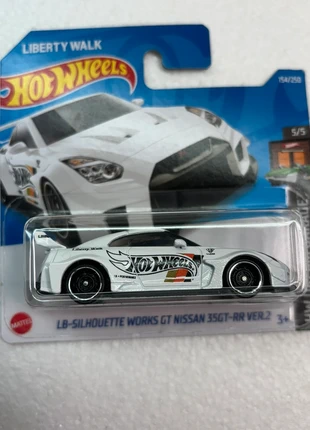 Nissan GT Liberty Walk white, marque: Hot Wheels, état: Neuf avec étiquette, taille: Prématuré, jusqu'à 44cm, 5,50 €, 6,48 € Protection acheteurs incluse
