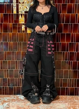 Pantalon Cargo Gothique Noir, marque: Studio Celeste, état: Très bon état, taille: S / 36 / 8, 64,90 €, 68,85 € Protection acheteurs (Pro) incluse