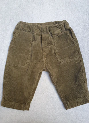 Pantalon velours côtelé, merk: Petit Sezane, staat: Heel goed, maat: 6-9 maanden / 68 cm, € 25,00, € 26,95 inclusief Kopersbescherming