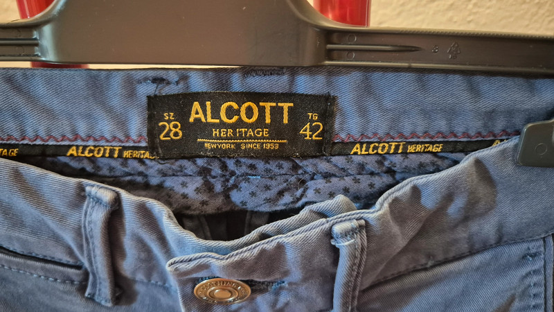 Pantaloni blu Alcott 2