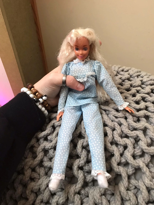 Barbie Vêtements et Accessoires, Poupées, chaussures, sacs à main - Poupées  Pyjama party 
