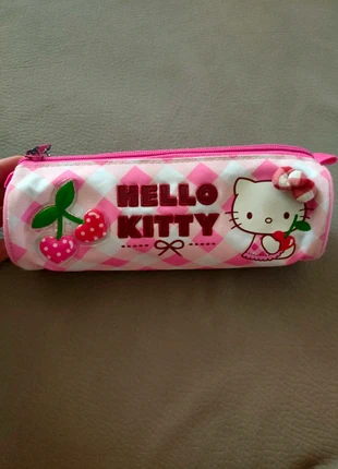 Astuccio, marque: Hello Kitty, état: Très bon état, 3,00 €, 3,85 € Protection acheteurs incluse