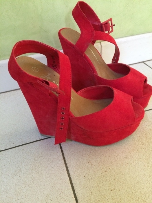 Chaussure compensé rouge 2