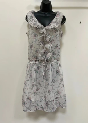 Robe légère fleurie 3 Suisses Collection – Taille 38, merk: 3 Suisses, staat: Heel goed, maat: M / 38 / 10, € 10,00, € 11,20 inclusief Kopersbescherming Pro