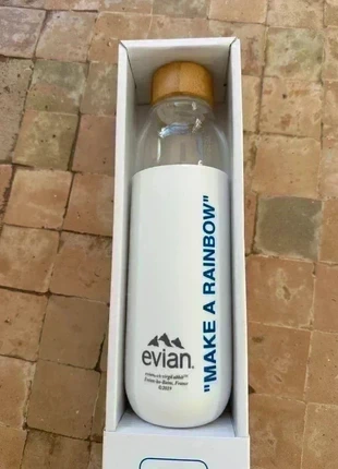 1 gourde evian neuve bleu foncé 50 CL, brand: Evian, condition: New with tags, €6.00, €7.00 includes Buyer Protection Pro