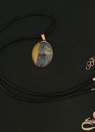 Pendentif en résine ovale doré et vert, marke: Fait Main, zustand: Neu, 11,00 €, 12,25 € inklusive Vinted-Käuferschutz